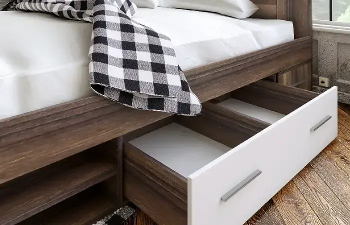 Móveis inteligentes na decoração para quarto de casal pequeno