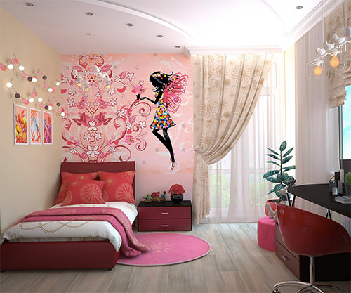 Quarto infantil rosa com tema de fada.